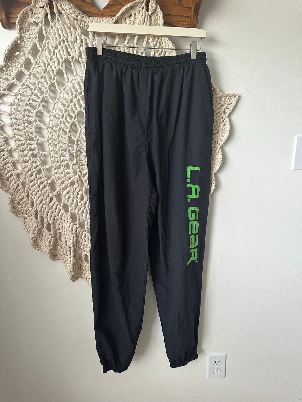 LA Gear Vintage 1980s Windbreaker Track pant Joggers Size XL In Black